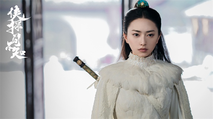 简不知与展十七之间的感情也有所进展,女主角(王若