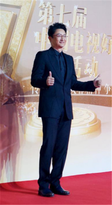 致敬中国好演员，涂松岩中国电视好演员盛典情景诗朗诵《我是演员》(1)(1)201.jpg