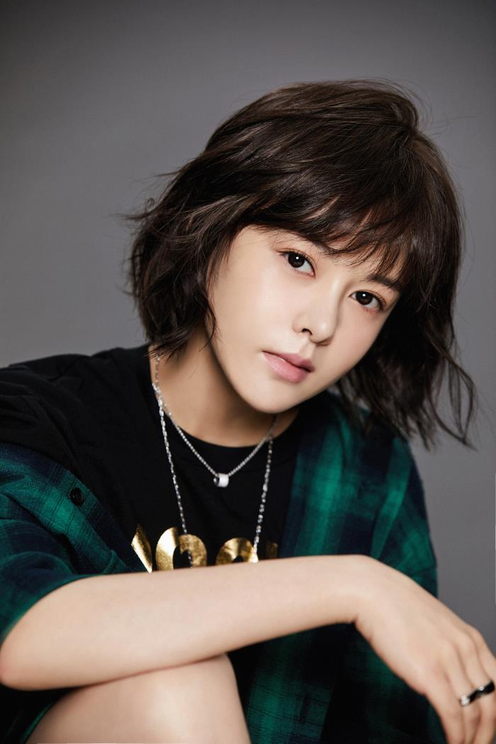 刘一含《金色索玛花》收官凭演技圈粉获好评