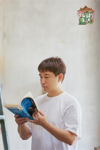 黄磊.jpg