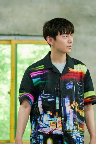 1653878519112832.jpg 何炅小图.jpg