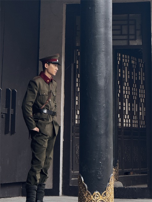 1786005690121707.jpg 杨昊博2.jpg